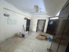 3BHK Multistorey Apartment for Rent in Rama Krishna Apartments at Sector 23 Dwarka - Photo 3