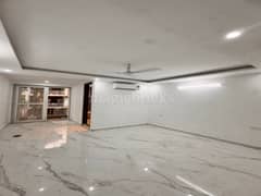 4BHK Multistorey Apartment for Resale in Pocket 10 Sector B Vasant Kunj - Photo 1