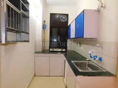 1BHK Multistorey Apartment for Rent in Anant Apartment at Sector 73, Noida Express Way - Photo 6