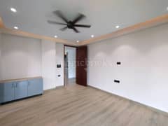 4BHK Builder Floor Apartment for Resale in Phase 2 Sector 57 - Photo 10