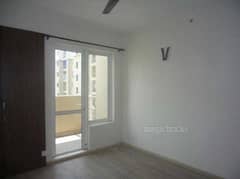 3BHK Multistorey Apartment for Resale in The 3C Lotus Boulevard at Sector 100 - Photo 1