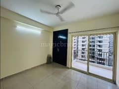 3BHK Multistorey Apartment for Rent in Panchsheel Greens 2 at Noida Extension - Photo 5