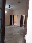 3BHK Multistorey Apartment for Rent in Gail Apartment at Block B Sector 62 Industrial Area - Photo 1