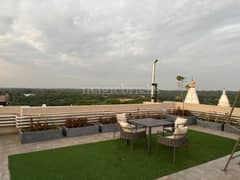 4BHK Builder Floor Apartment for Rent in Phase 3 DLF - Photo 8