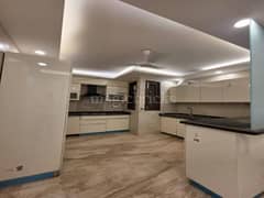3BHK Builder Floor Apartment for Rent in Sushant Lok-I, Sector 43 - Photo 3
