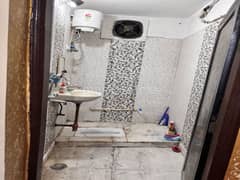 2BHK Builder Floor Apartment for Resale in Block WZ Basai Dara Pur - Photo 11