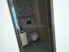 3BHK Multistorey Apartment for Rent in Nimbus Express Park View II Low Rise at Chi 5 - Photo 8