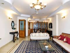 4BHK Builder Floor Apartment for Resale in Greater Kailash 2 - Photo 2