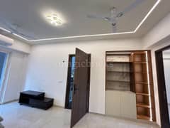 2BHK Multistorey Apartment for Rent in Smartworld Orchard at Sector 61 - Photo 2