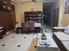 5BHK Builder Floor Apartment for Resale in Block A Vishal Enclave - Photo 5