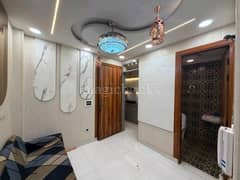 2BHK Builder Floor Apartment for New Property in Metro View Apartment at Mansa Ram Park - Photo 1