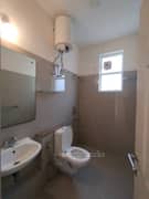 4BHK Builder Floor Apartment for Resale in Emaar Emrald Floors Select at Sector 65 - Photo 17