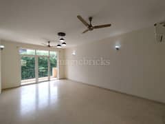 4BHK Builder Floor Apartment for Resale in Emaar Emrald Floors Select at Sector 65 - Photo 1