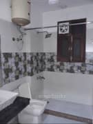 4BHK Multistorey Apartment for Rent in South City 1 at Sector 40 - Photo 16