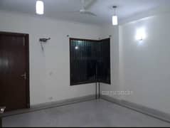 4BHK Multistorey Apartment for Rent in South City 1 at Sector 40 - Photo 2