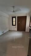 3BHK Multistorey Apartment for Rent in Saraswati Narmada Ganga Yamuna Apartment at Vasant Kunj - Photo 2