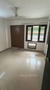 3BHK Multistorey Apartment for Rent in Saraswati Narmada Ganga Yamuna Apartment at Vasant Kunj - Photo 3