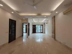 3BHK Builder Floor Apartment for Rent in South City 1 - Photo 14