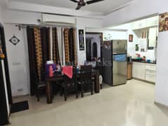 3BHK Multistorey Apartment for Resale in Nirala Estate Phase 1 at Techzone 4 - Photo 1