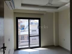 3BHK Builder Floor Apartment for Rent in DLF Colony, Sector 14 - Photo 2
