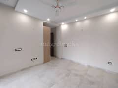 4BHK Builder Floor Apartment for Rent in Vatika India Next Plots at Sector 83 - Photo 8