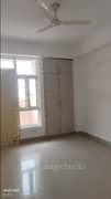 2BHK Multistorey Apartment for Rent in Supertech Capetown at Sector 74 - Photo 2