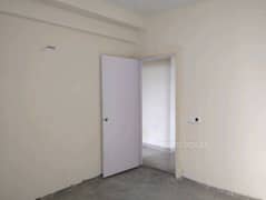 4BHK Multistorey Apartment for Resale in Sector 133, Noida Express Way - Photo 3