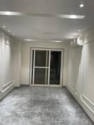 3BHK Multistorey Apartment for Resale in DLF City Plot Phase 2 at DLF Cyber City - Photo 7