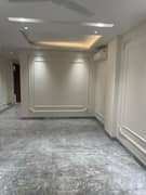 3BHK Multistorey Apartment for Resale in DLF City Plot Phase 2 at DLF Cyber City - Photo 15