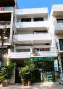 2BHK Builder Floor Apartment for Rent in Kirti Nagar - Photo 10
