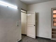 4BHK Multistorey Apartment for Resale in East Arjun Nagar - Photo 4