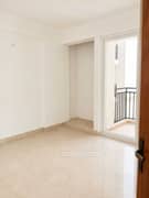 3BHK Multistorey Apartment for Rent in Amrapali Verona Heights at Noida Extension - Photo 1