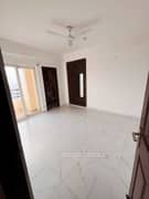 3BHK Multistorey Apartment for Resale in Purvanchal Royal City at Chi 5 - Photo 4