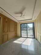 3BHK Builder Floor Apartment for Resale in Phase 1 DLF - Photo 6