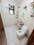 3BHK Builder Floor Apartment for Rent in Gangotri Apartment at Vikaspuri - Photo 16