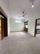 3BHK Builder Floor Apartment for Rent in Gangotri Apartment at Vikaspuri - Photo 2