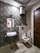 2BHK Builder Floor Apartment for Rent in Sector 5 Rohini - Photo 10
