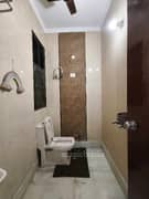3BHK Builder Floor Apartment for Resale in Phase 2 Model Town - Photo 17