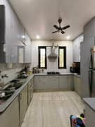 3BHK Builder Floor Apartment for Resale in Phase 2 Model Town - Photo 12