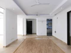 4BHK Builder Floor Apartment for Resale in Kalkaji - Photo 3