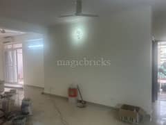 4BHK Multistorey Apartment for Resale in Supertech Emerald Court at Sector 93A, Noida Express Way - Photo 1