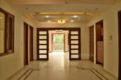 4BHK Builder Floor Apartment for Rent in Rajouri Garden - Photo 2