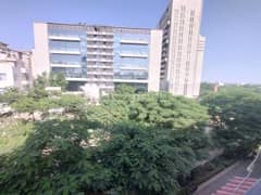 3BHK Multistorey Apartment for Resale in Emaar Emerald Floors Premier at Sector 65 - Photo 13