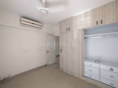 3BHK Multistorey Apartment for Resale in Emaar Emerald Floors Premier at Sector 65 - Photo 8