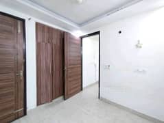2BHK Multistorey Apartment for Resale in Chattarpur - Photo 6