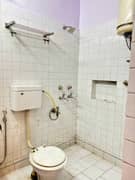 3BHK Multistorey Apartment for Rent in DDA Flats at Sarita Vihar, Mathura Road - Photo 7