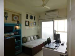 3BHK Multistorey Apartment for Resale in Express Zenith at Sector 77 - Photo 14