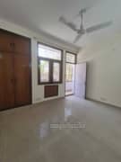 4BHK Builder Floor Apartment for Rent in Safdarjung Enclave - Photo 8
