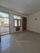 4BHK Builder Floor Apartment for Rent in Safdarjung Enclave - Photo 9