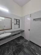 4BHK Builder Floor Apartment for Rent in Safdarjung Enclave - Photo 17